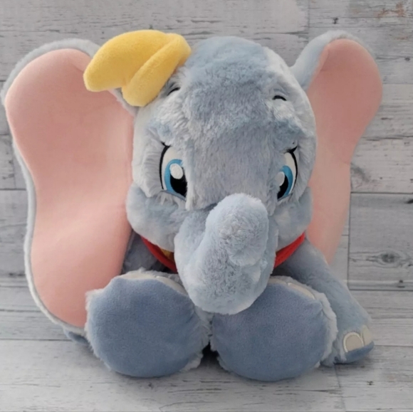 Baby Dumbo Disney Plush 13 - Picture 2 of 7